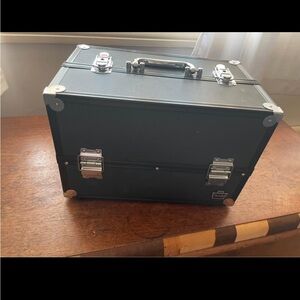 Caboodles Black Cosmetic Case